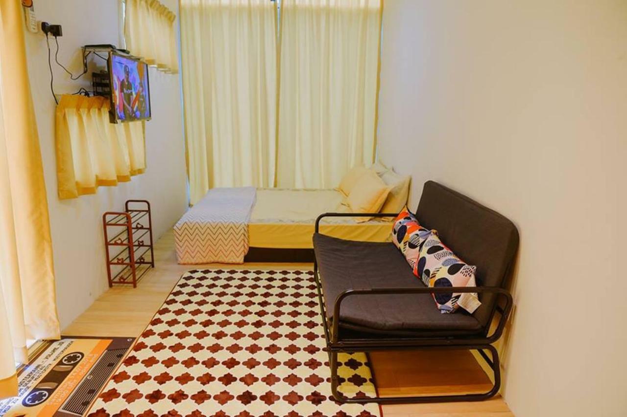 Purple Cube At Lumut Cube Homestay Kontena Dış mekan fotoğraf
